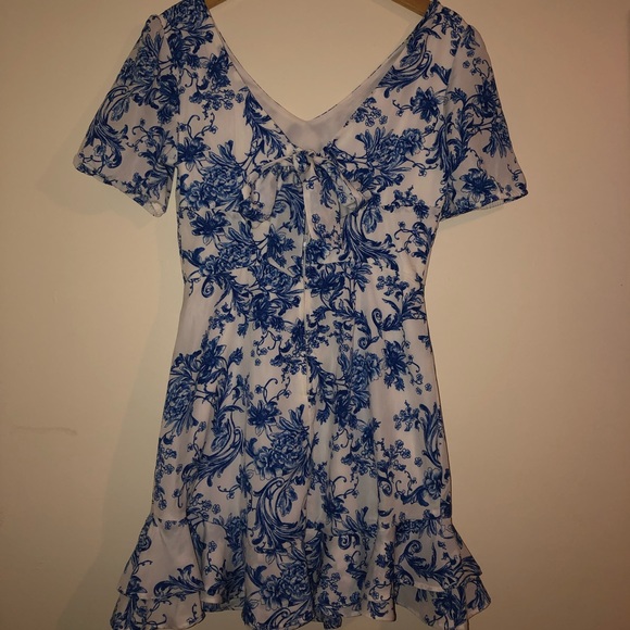 City Studio Puff Sleeve Blue And White Floral Print Dress Size 7 - Picture 6 of 7